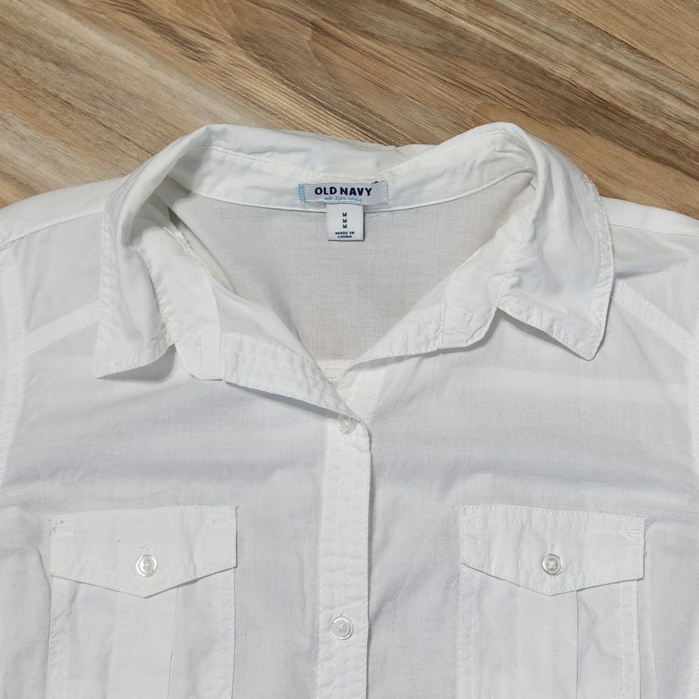 ☔️💜Old Navy White Western Button Adjustable Long Sleeve Top Medium - Picture 4 of 11
